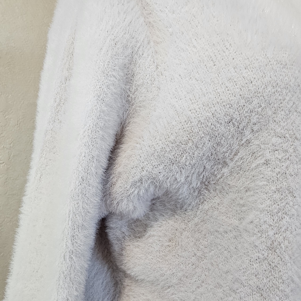 Kld Cozy White Fleece Sweatshirt